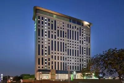 هتل هالیدی این فستیوال سیتی